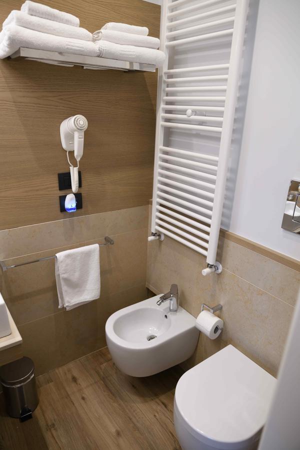 50 Suite Guesthouse Naples Luaran gambar